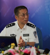 山东淄博市公安局局长岳华东