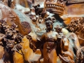 岳老太君游览天意木国景区