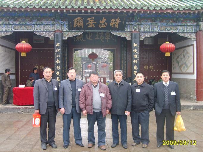 S5004264a.JPG