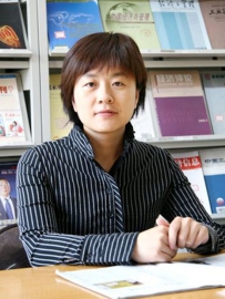 中国石油大学（华东）马克思主义学院党委副书记，副教授——岳金霞